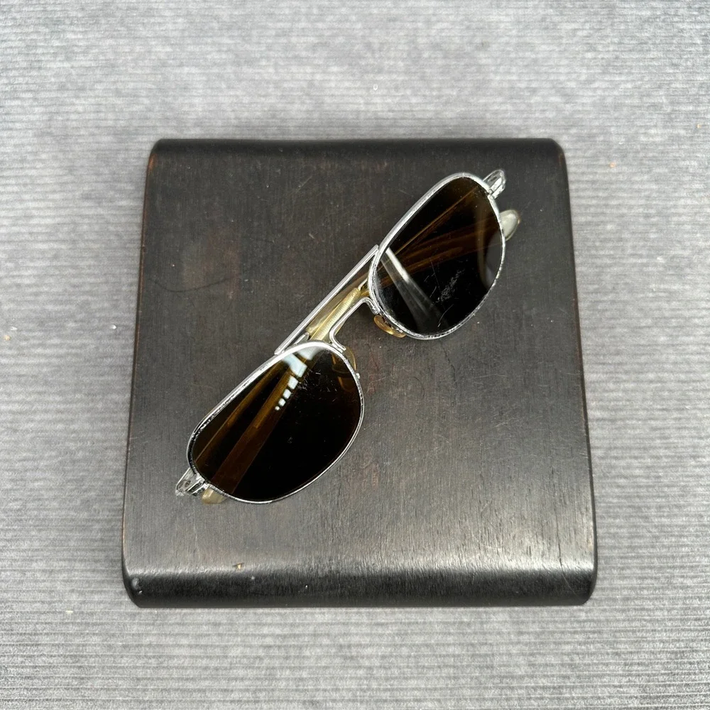 Vintage Aviator 60s Style AO Sunglasses Silver Tone Metal Frame Amber Navigator